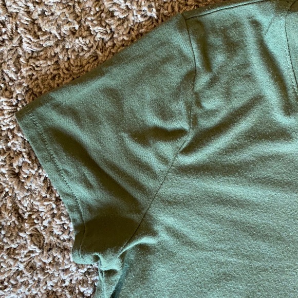 Sonoma Perfect V-Neck Tee - Picture 3 of 4